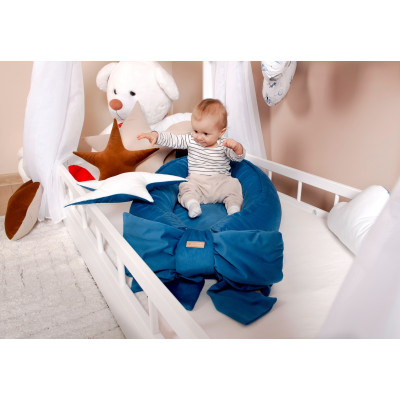 Babynestchen mit Schleife Babynestchen mit Schleife